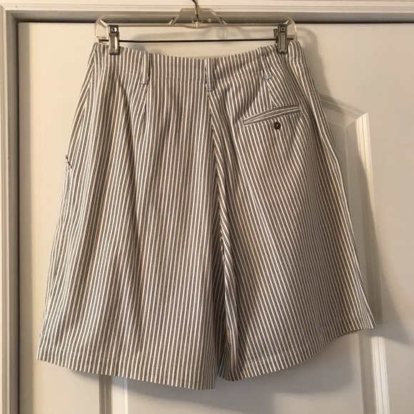 Lord & Taylor Walk Shorts - Picture 2 of 8